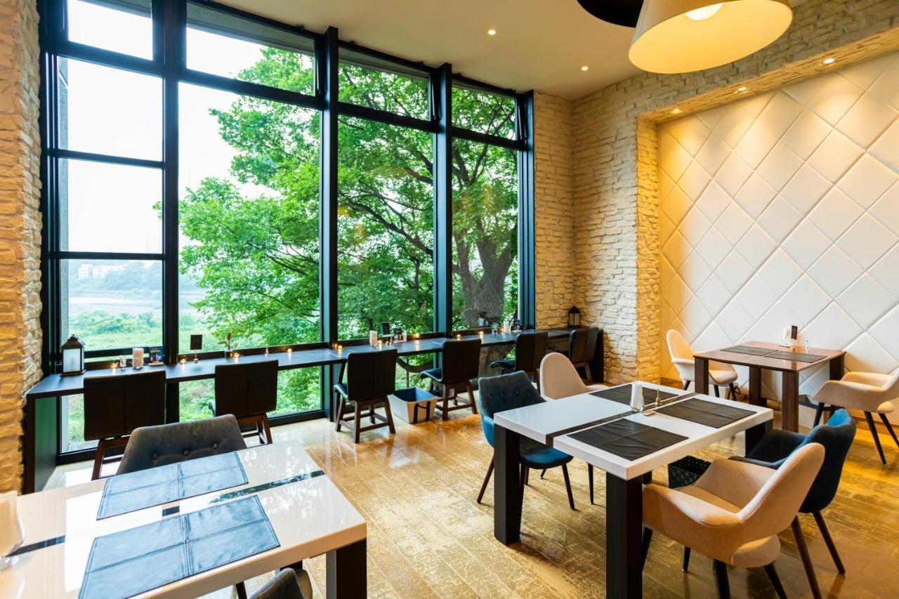 Hotel Sanderson Маебаши Екстериор снимка